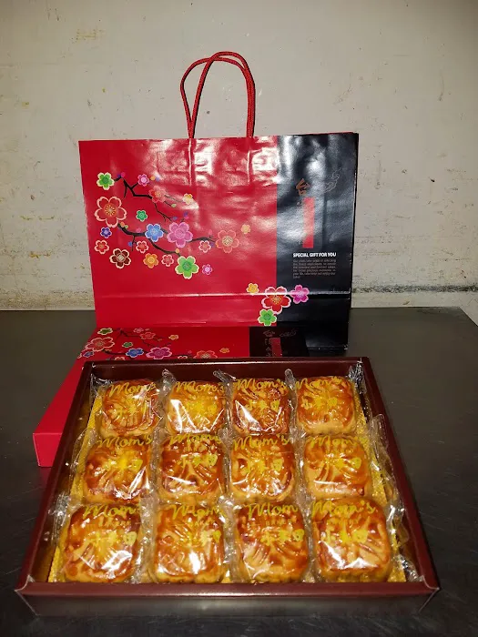 Mom’s Bakery Picture 3