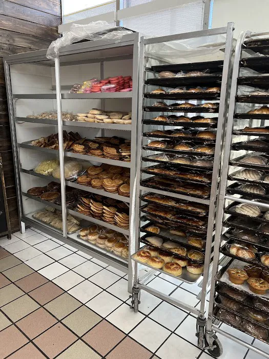 Mendoza's Bakery Picture 4