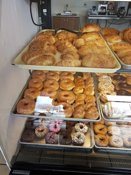 D&H Donuts Picture 7
