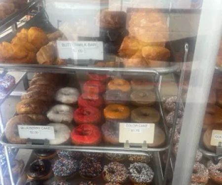 Donut Storr