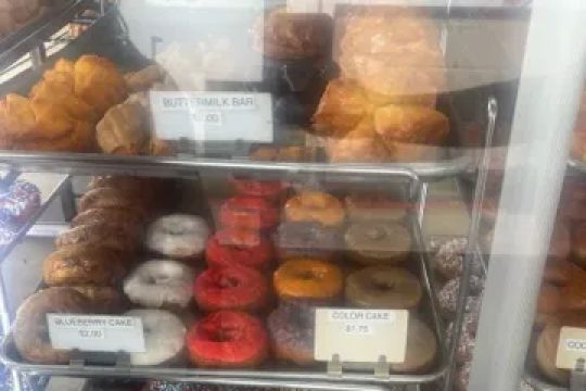 Donut Storr