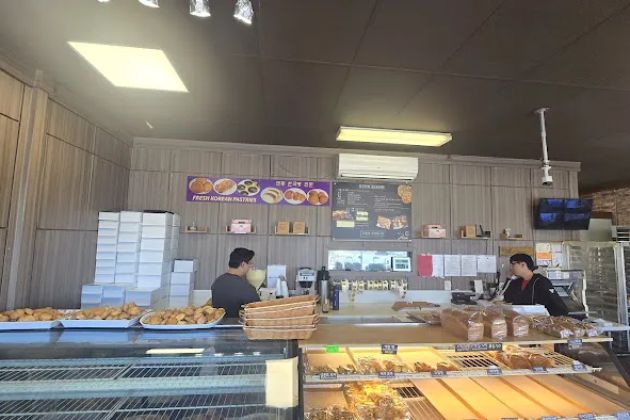 Manmi Bakery