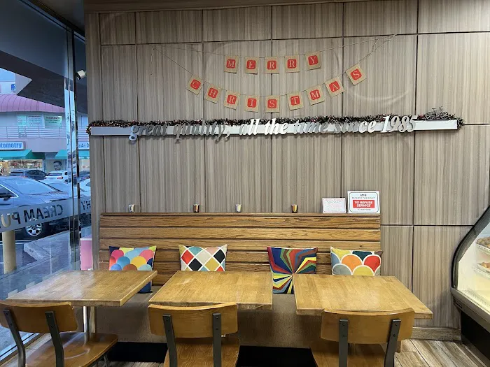 Manmi Bakery Picture 3
