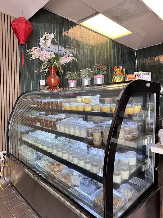Kim Ninh Bakery Picture 8