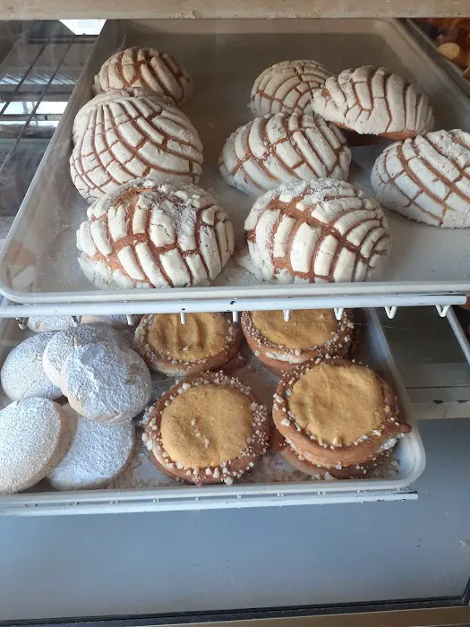 La Central Bakery Picture 6