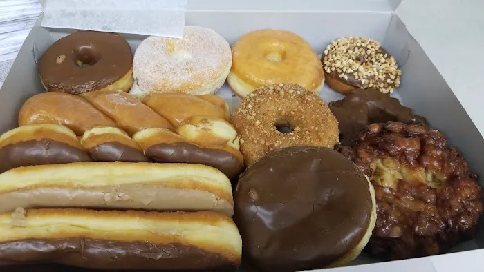 Sunrise Donuts & Bakery Picture 6