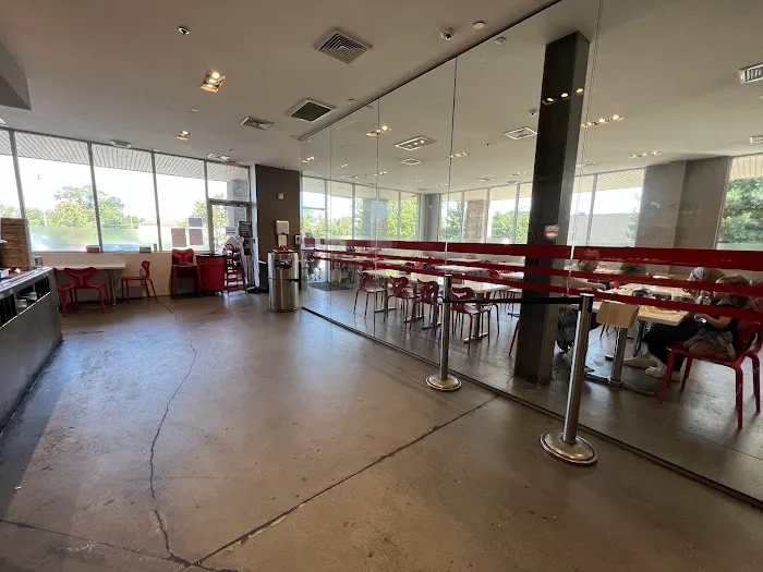 Four Corners Kosher Bagel & Cafe Picture 5