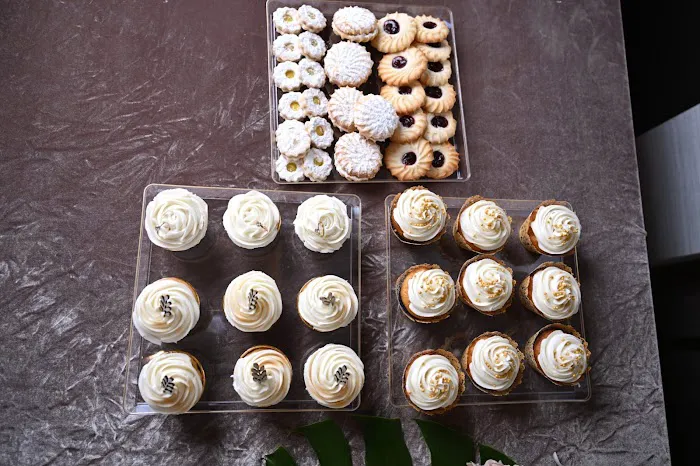 Eigner's Bake Shop Picture 8