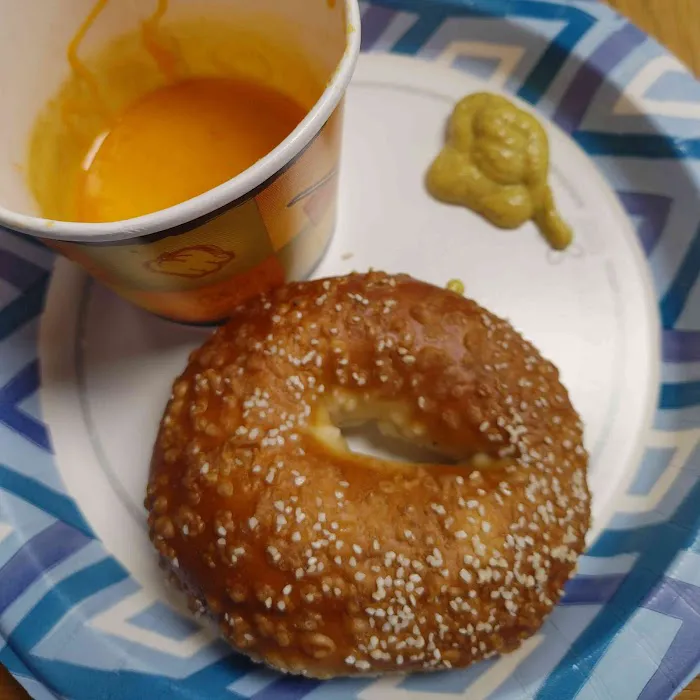 Broadway Giant Bagels Picture 5