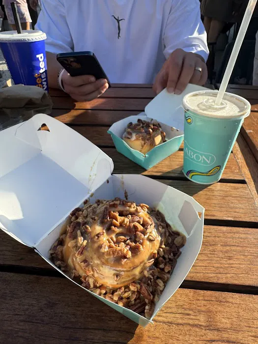 Cinnabon Picture 10