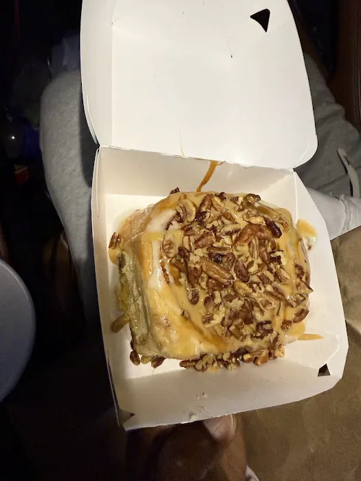 Cinnabon Picture 8