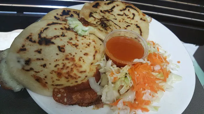 Nissi Restaurant And Bakery Picture 5