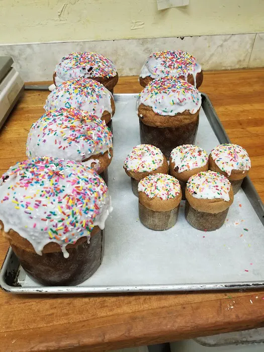 T & Y Bakery Picture 7