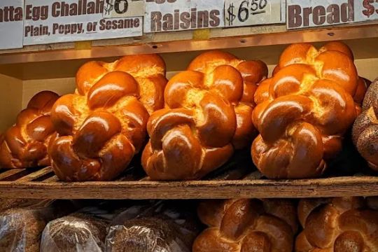 Stolichnaya Bakery