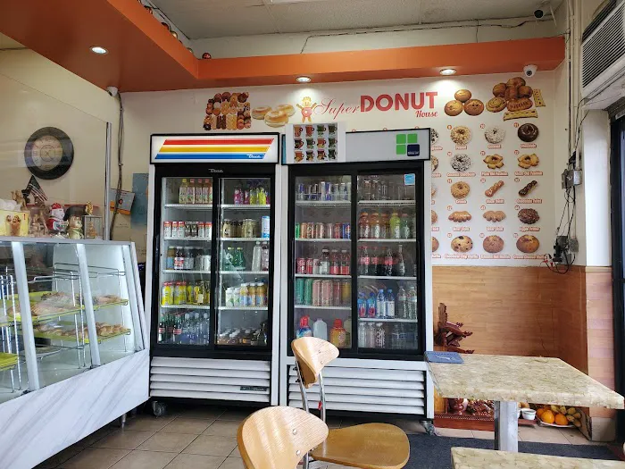 Super Donut House Picture 1