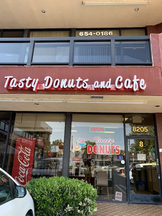 Tasty Donuts and Cafe Picture 7