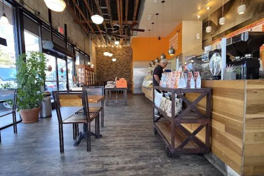 La Monarca Bakery & Cafe