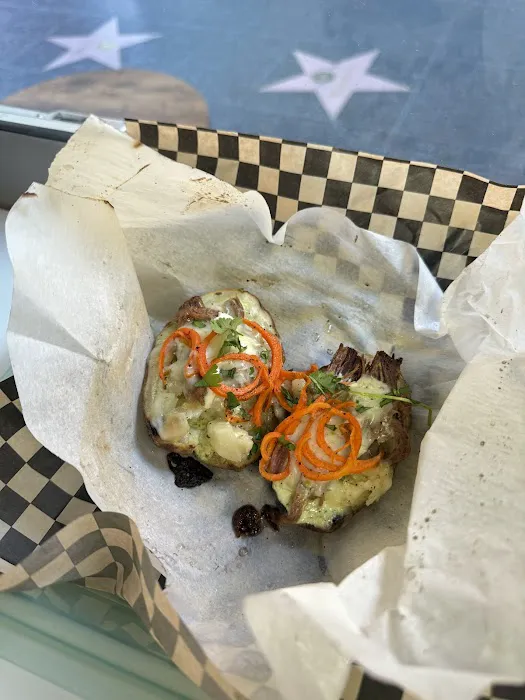 Easybusymeals First Ukrainian Food Truck catering Picture 1
