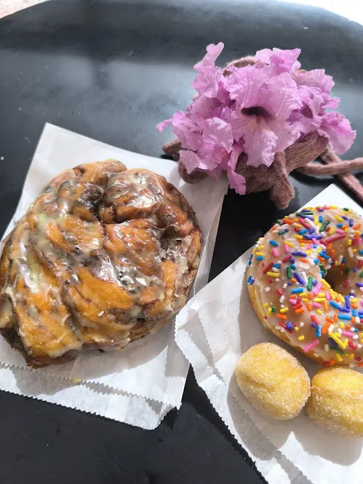 Kettle Glazed Doughnuts Picture 1