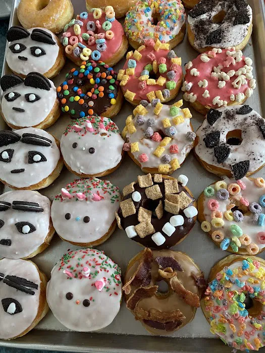 California Donuts Picture 3