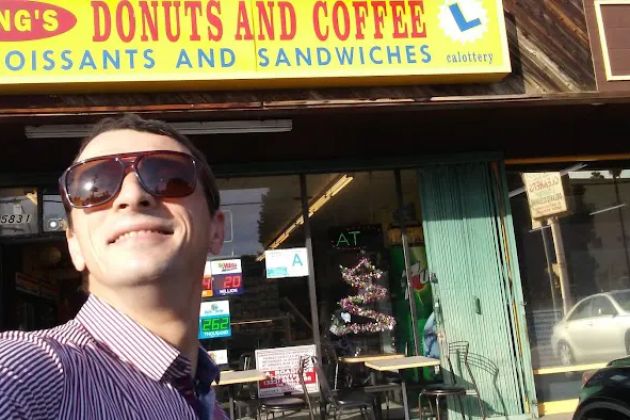 Tang's DONUTS AND COFFEE
