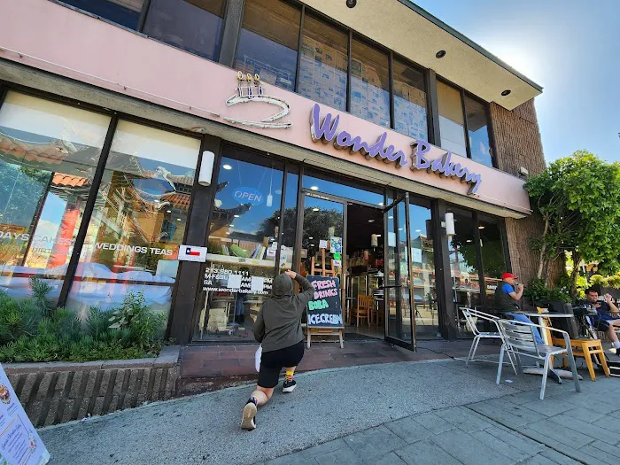 Wonder Bakery Picture 6