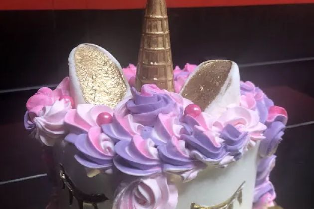 Café Esmeralda Cakes & Bakery