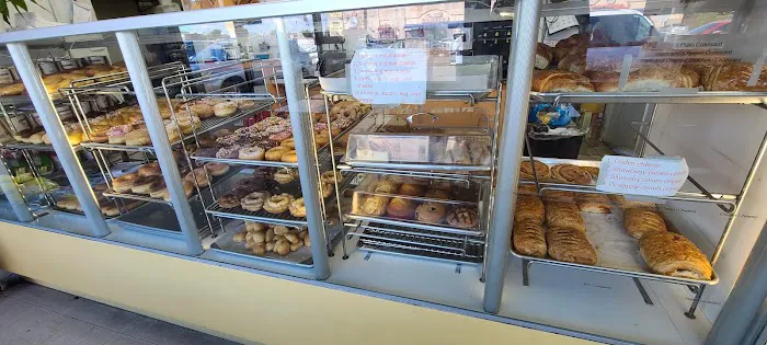 Donuts Plus Picture 4