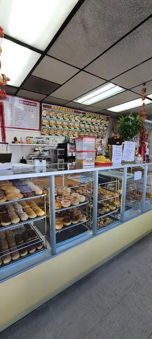 Donuts Plus Picture 7
