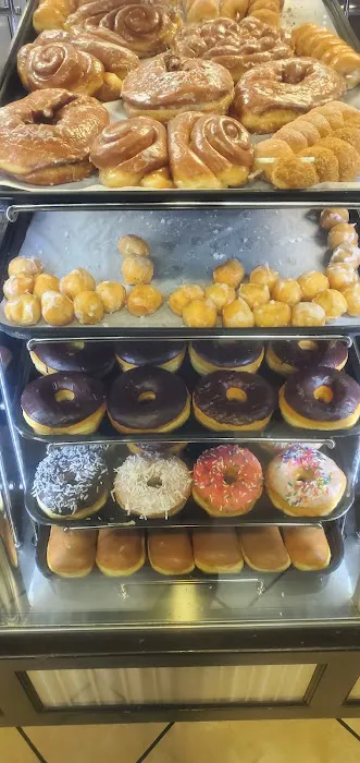 Yum Yum Donuts Picture 2