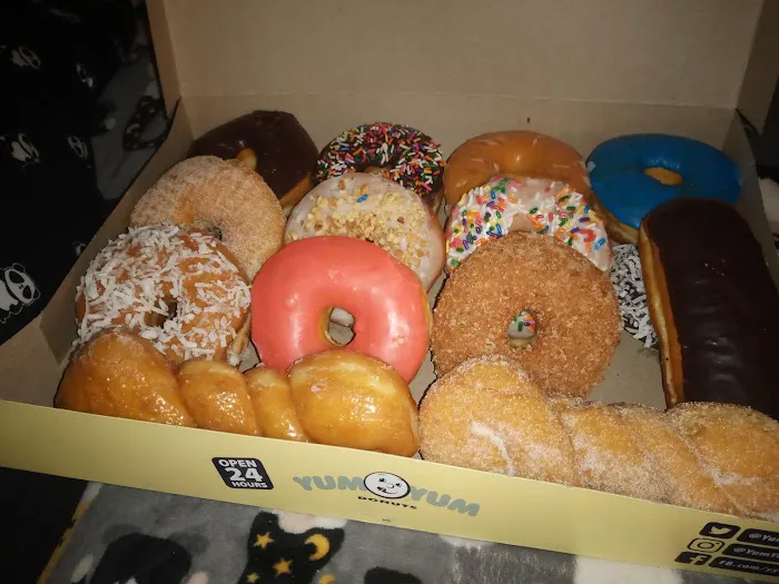 Yum Yum Donuts Picture 9