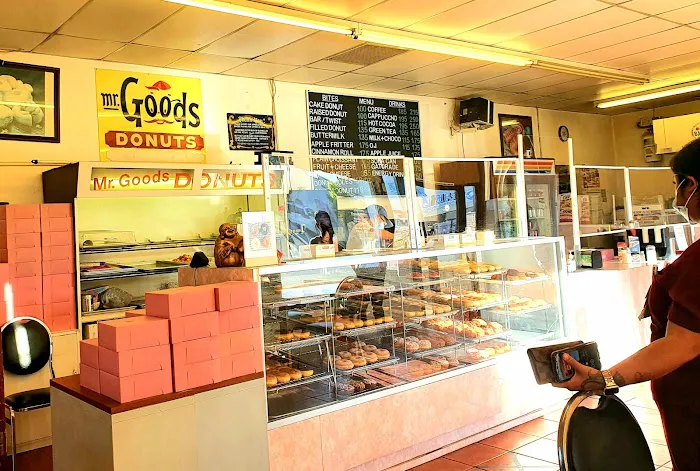 Mr Good's Donuts Picture 6