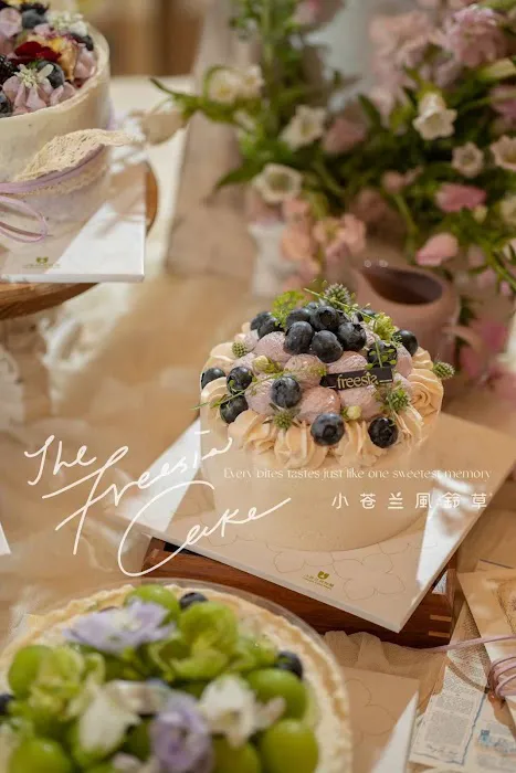 Freesia Cake Picture 2