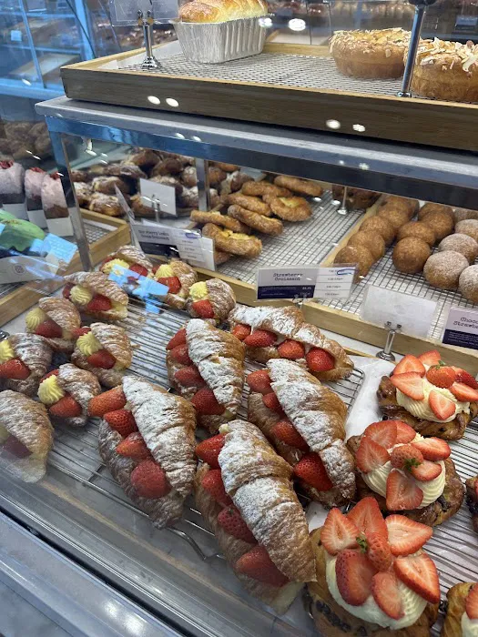 Paris Baguette Picture 8
