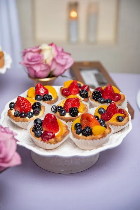 Lincoln Bakery Picture 6