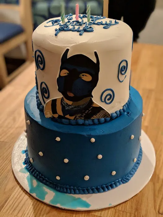 Lincoln Bakery Picture 4