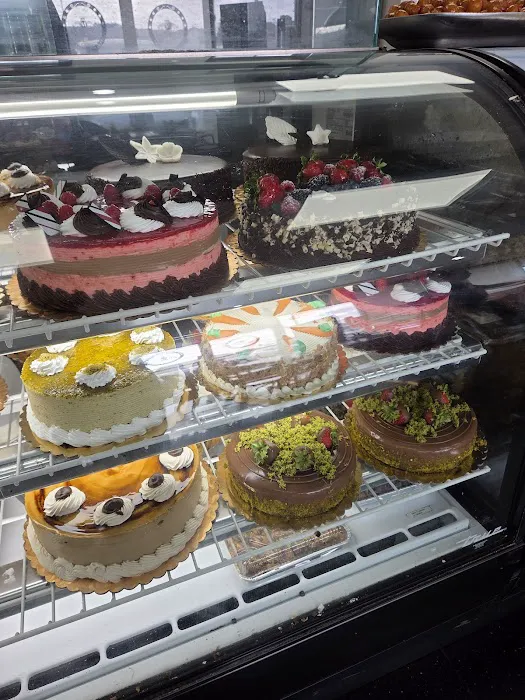 Le Mirage Pastry Picture 1