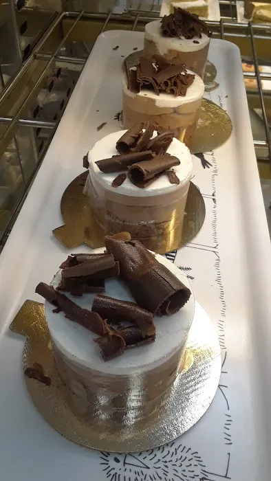 Sarkis Pastry Picture 1