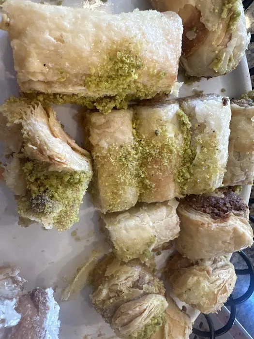 Sarkis Pastry Picture 7