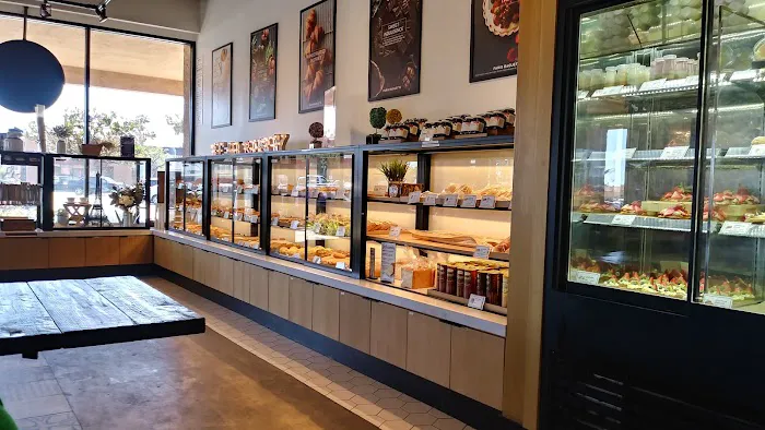 Paris Baguette Picture 4