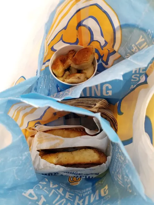 Auntie Anne's Picture 1
