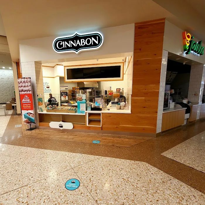Cinnabon Picture 9