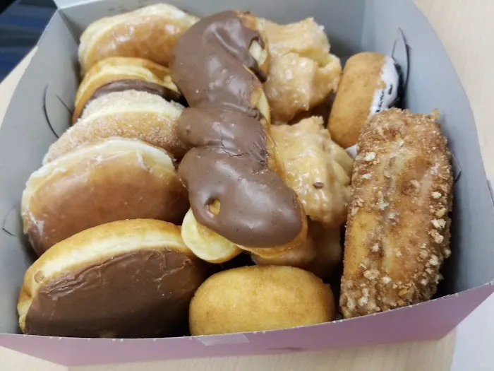 Donuts - The Donut Makers Picture 3
