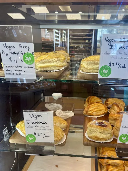 Đông Hưng Viên Bakery Picture 9