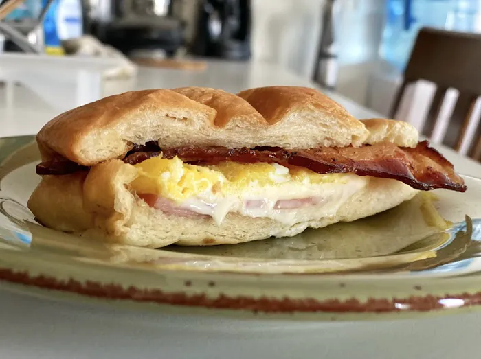 Fresh Donuts Sandwhiches Picture 1