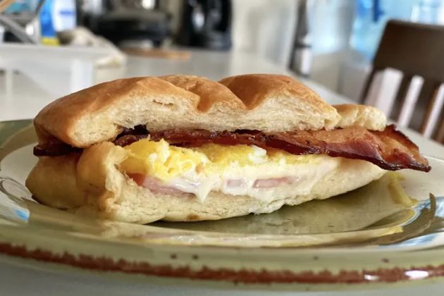 Fresh Donuts Sandwhiches