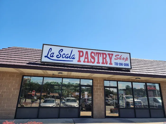 La Scala Italian Pastry Shop and Bakery Picture 8
