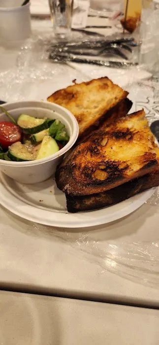 Patis Bakery & Cafe Picture 3