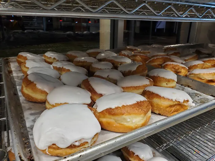 Hershy's Bakery Picture 8