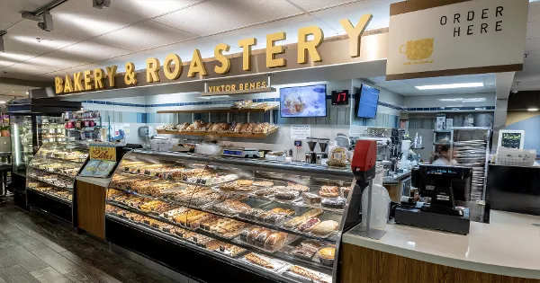 Viktor Bene's Continental Bakery Picture 5